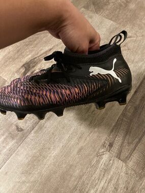 Puma Black Soccer Cleats with Iridescent Purple and Orange Accents size 4